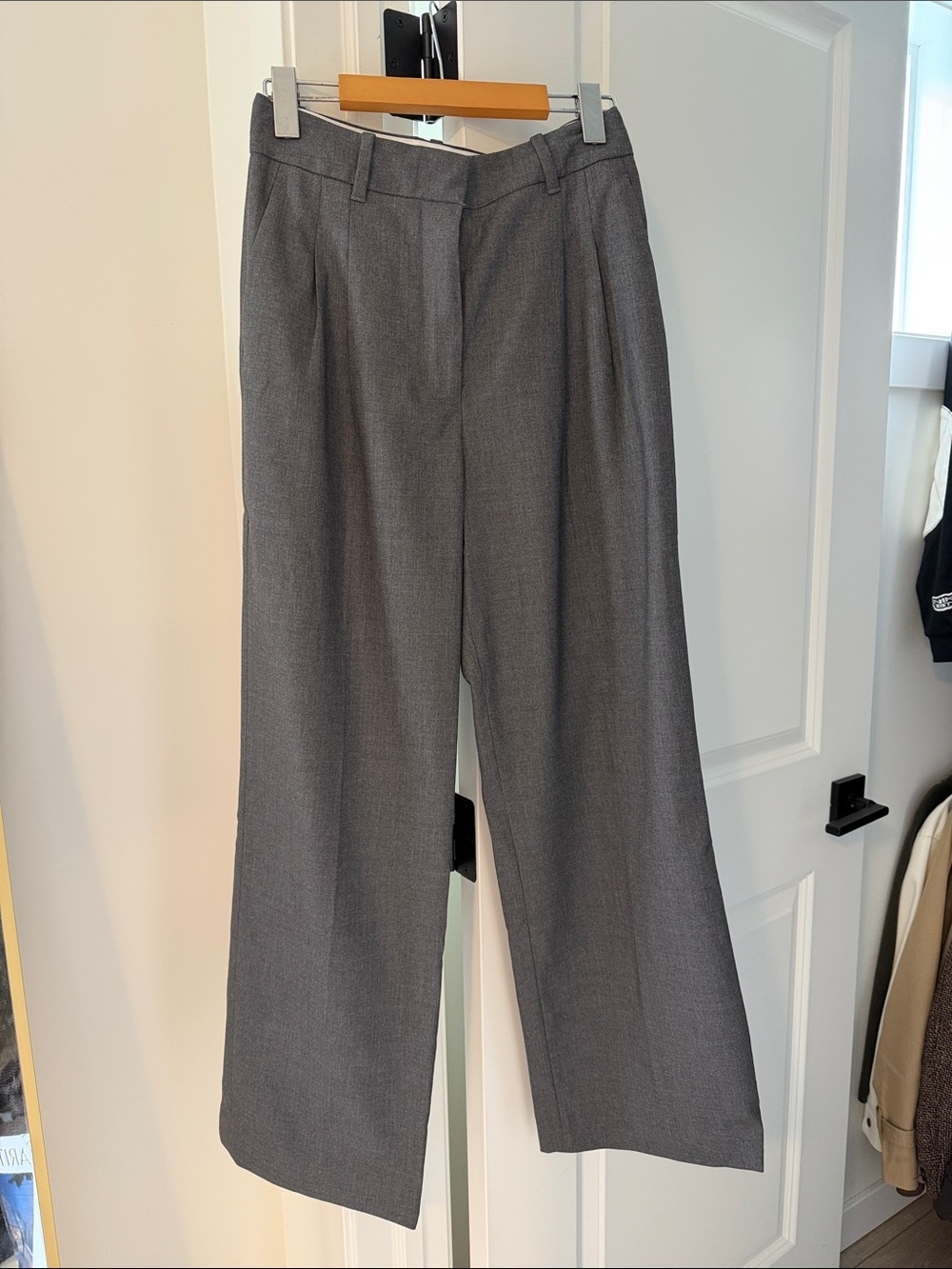 Aritzia Gray Effortless Pants